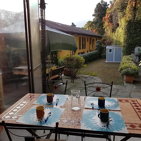 Residenza Ticino 아파트 *